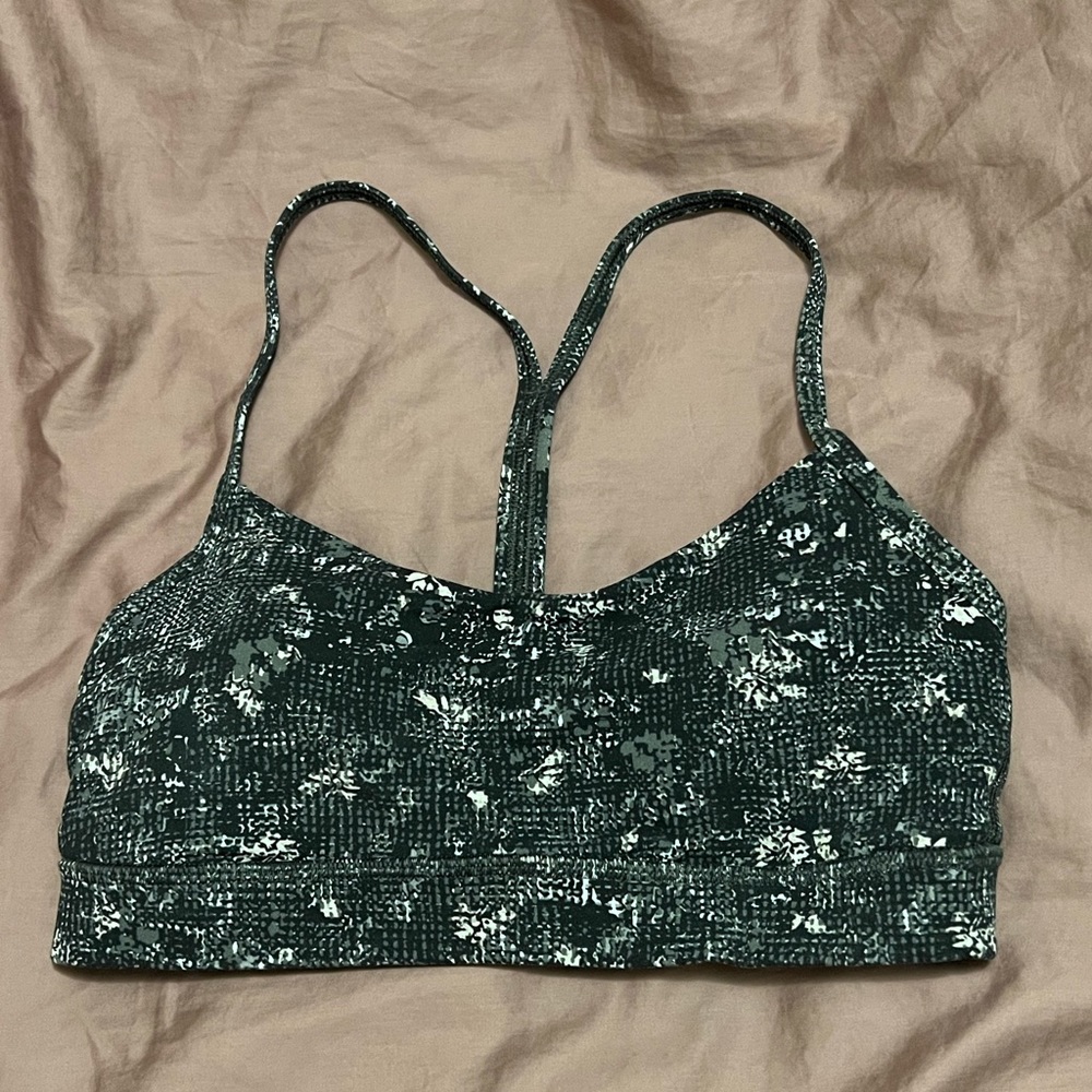 Lululemon Flow Y Bra